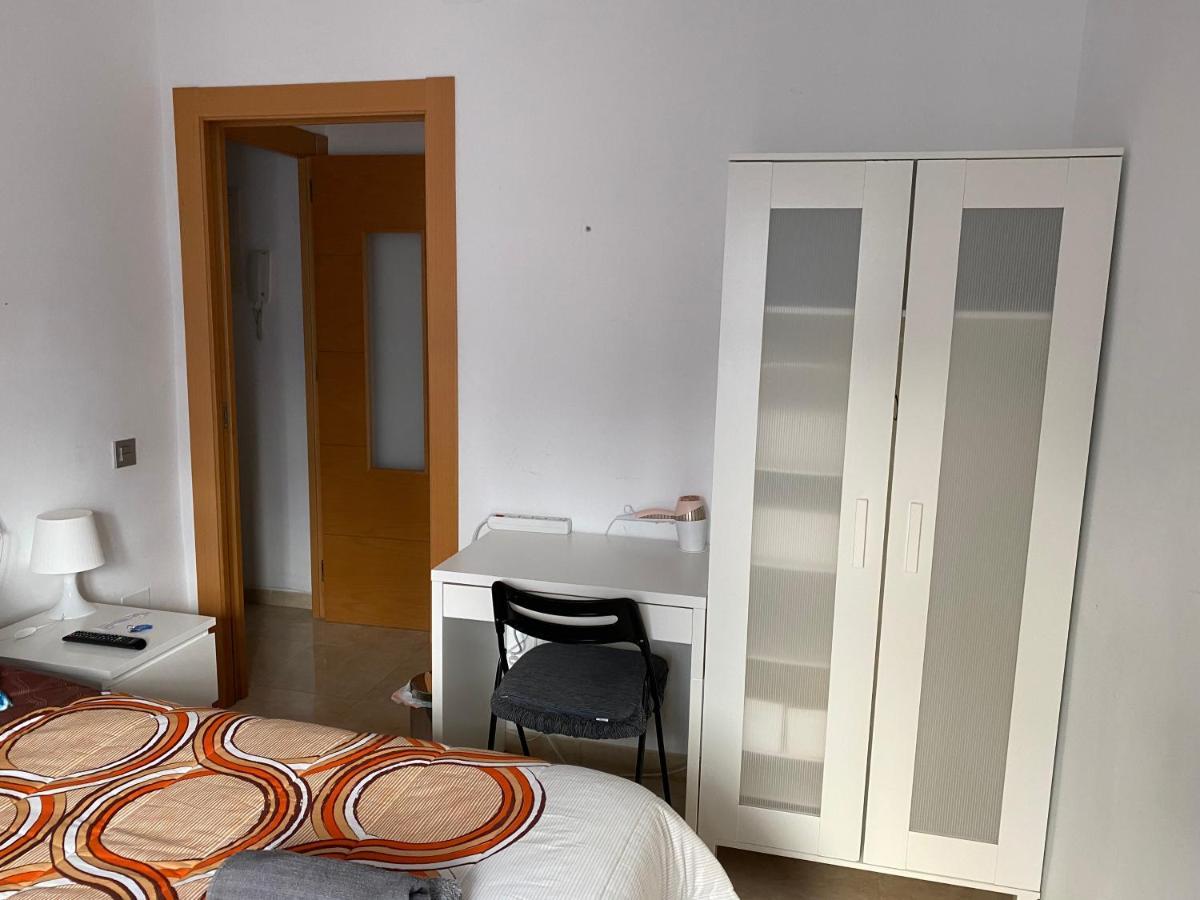 Malaga Centro Habitaciones Privada En Apartamento Compartidos Exteriör bild